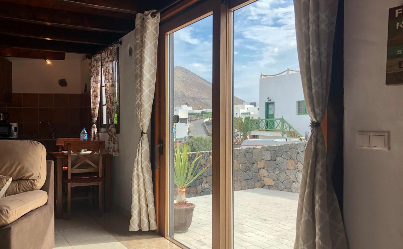 فيلا Sun, Relax & Lava, Free Wifi 600Mb, Bbq تيناجون المظهر الخارجي الصورة