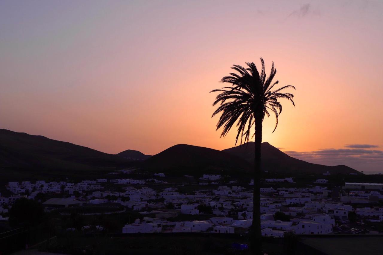 فيلا Sun, Relax & Lava, Free Wifi 600Mb, Bbq تيناجون المظهر الخارجي الصورة